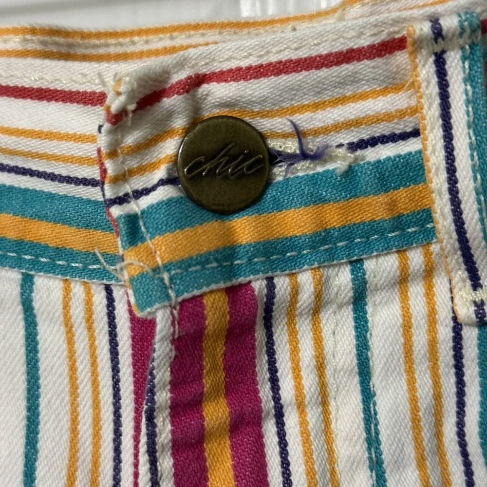 Vintage Chic Made In USA Pinstripe Colorful Shorts Women's Size 12